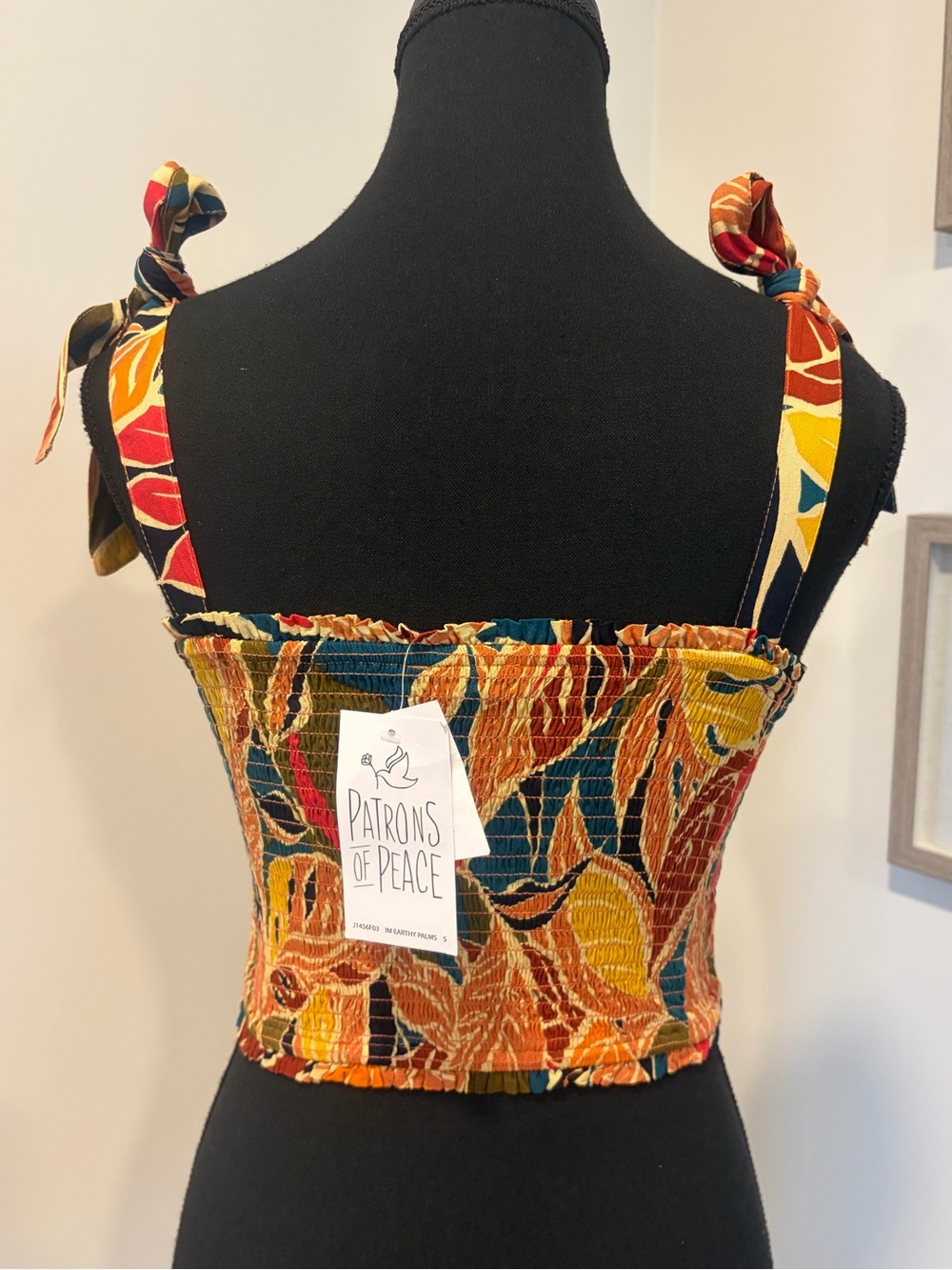 Patrons of Peace Tropical Print Tie-Shoulder Smocked Ruffled Crop Top NWT! - Picture 4 of 10